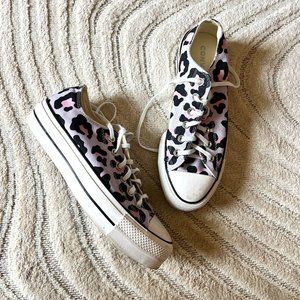 PURPLE LEOPARD PRINT CONVERSE- Size 10